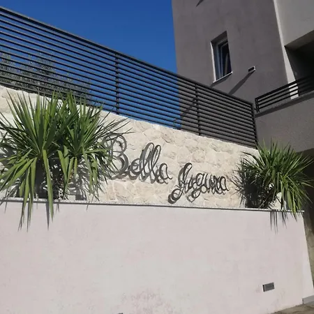 Bella Figura I Makarska