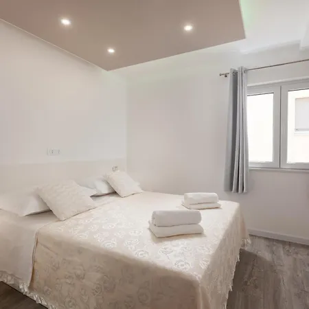 Bella Figura I Makarska