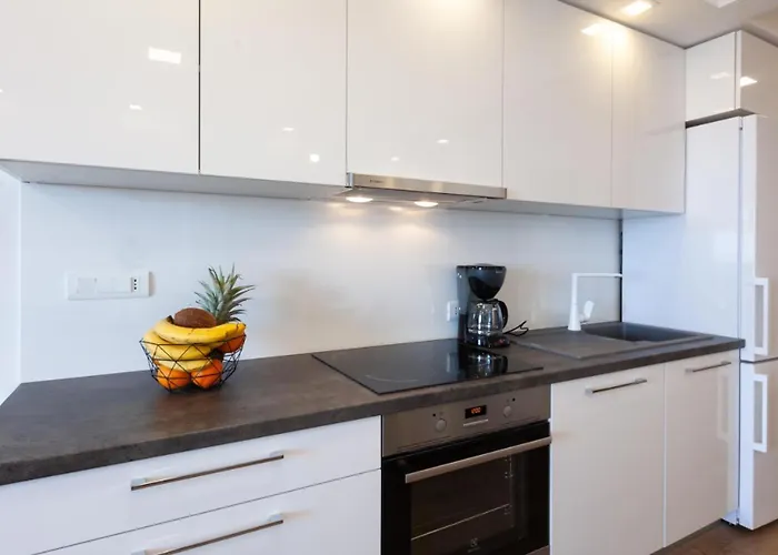 Bella Figura I Makarska