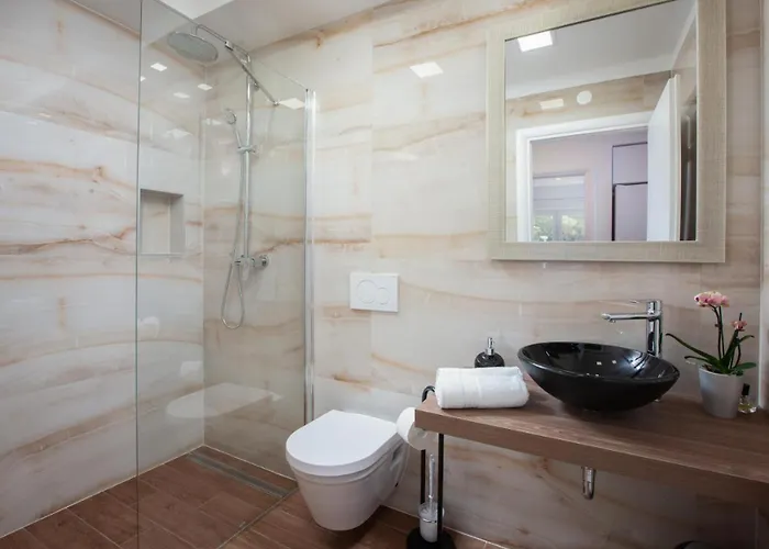 Bella Figura I * Makarska