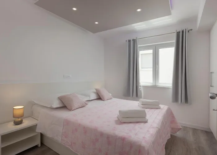 Bella Figura I Makarska